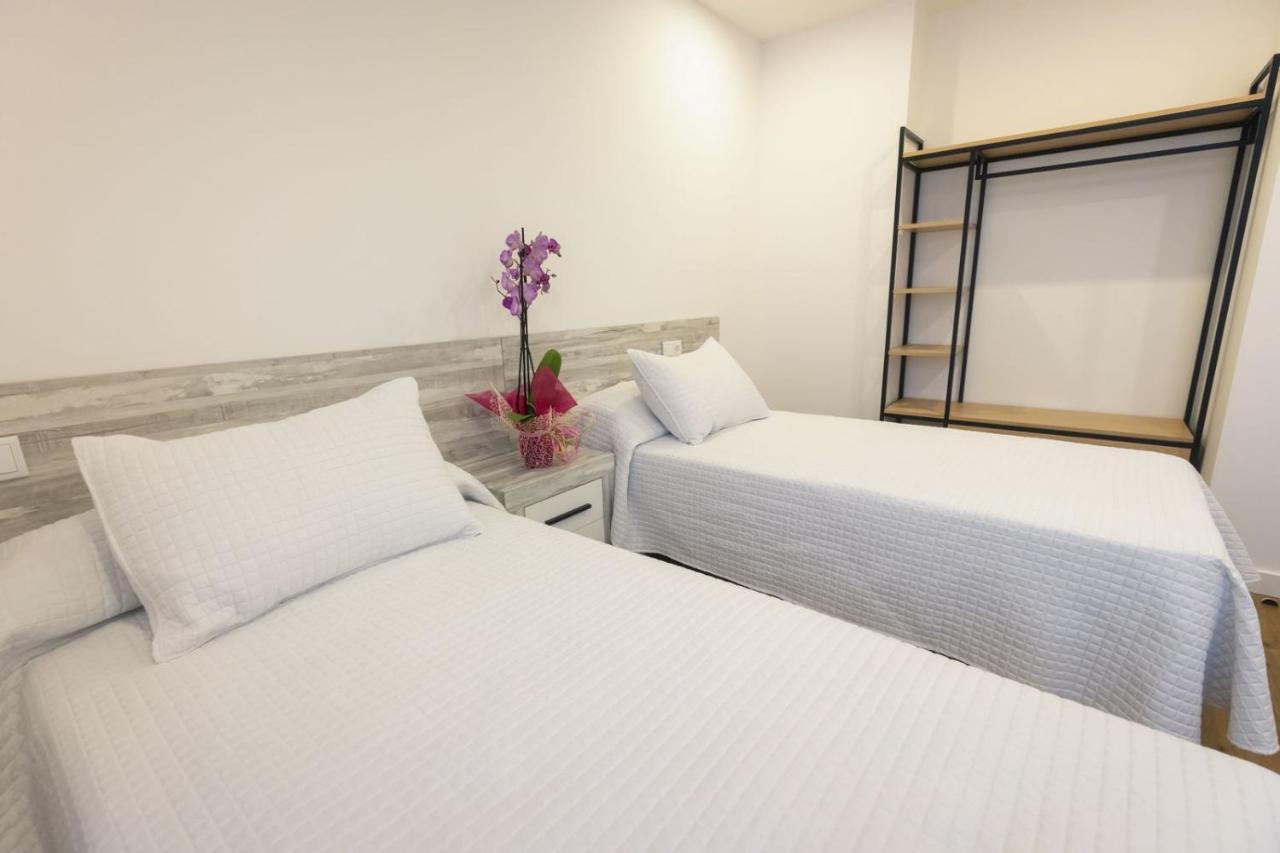 Apartamentos Centro Llanes Kültér fotó