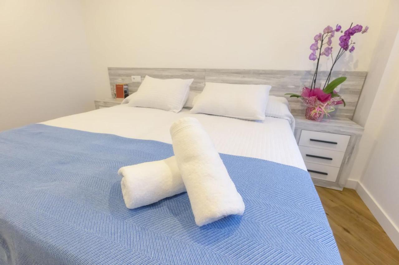 Apartamentos Centro Llanes Kültér fotó
